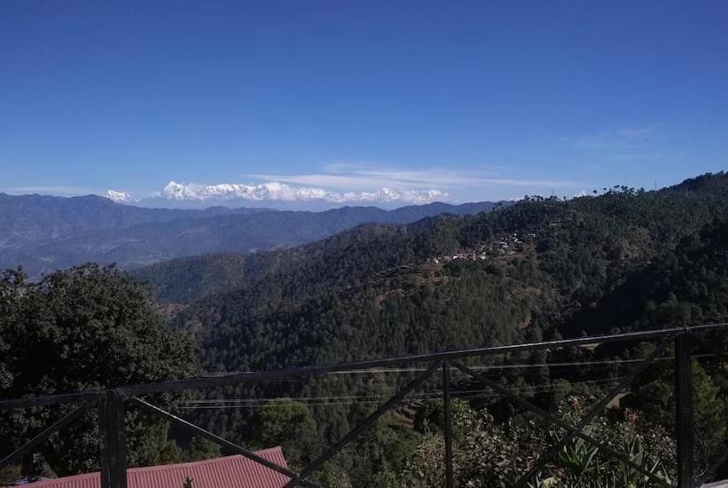 The Royal Mountain Ξενοδοχείο Ranikhet Εξωτερικό φωτογραφία